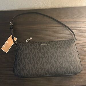 NEW AUTHENTIC Michael Kors Black Jet Set Crossbody Handbag